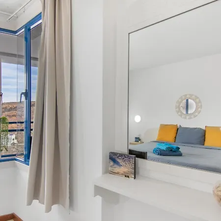 Stunning Sunset Ocean View Apartment *