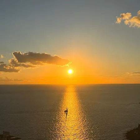 דירה Stunning Sunset Ocean View