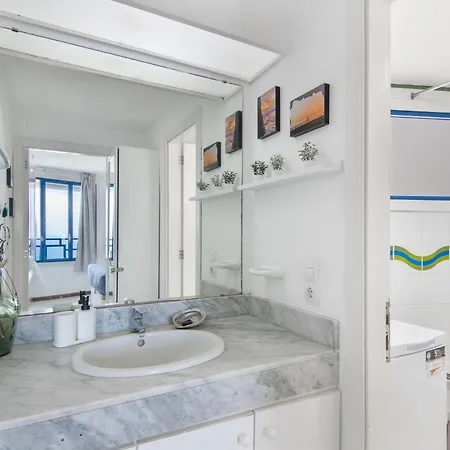 Stunning Sunset Ocean View タウリト